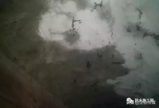 鐮傛祮澧欓潰淇闃叉按鍫垫紡,闃叉按闃叉笚鍫垫紡鏂藉伐鏂规硶