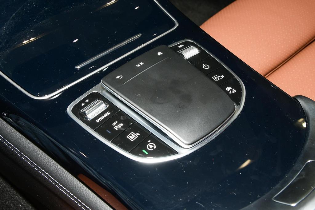 奔驰进口glc轿跑视频,奔驰glc轿跑进口300