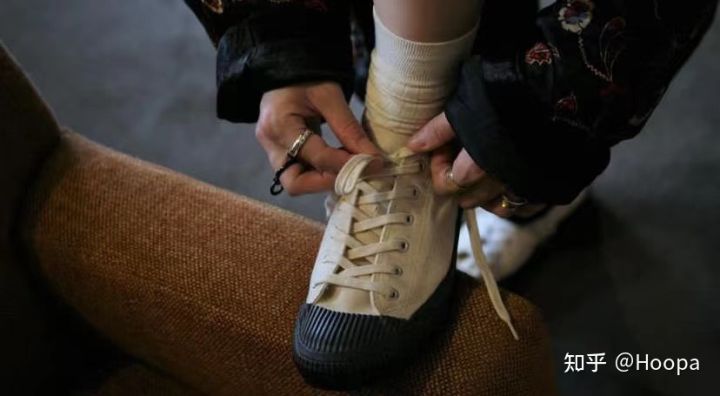 小众帆布鞋哪个实惠好看,小众不贵的帆布鞋格子