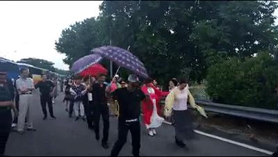 新马大堵车,新马关口堵车