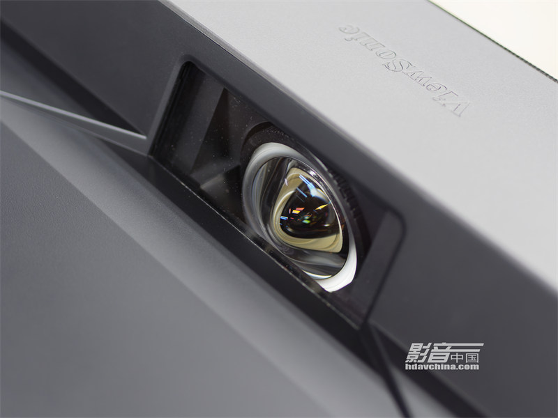 ViewSonic（优派）TX5000K：客厅百寸大屏市场的有力竞争者，拥有抢眼色彩的LED超短焦投影新贵