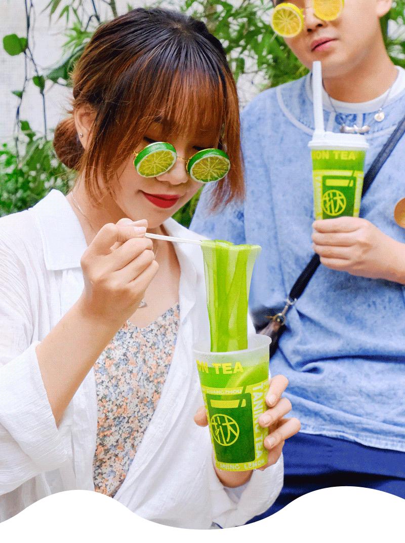 第一次用吸管嗦粉，挞柠「东南亚柠檬茶」好会玩