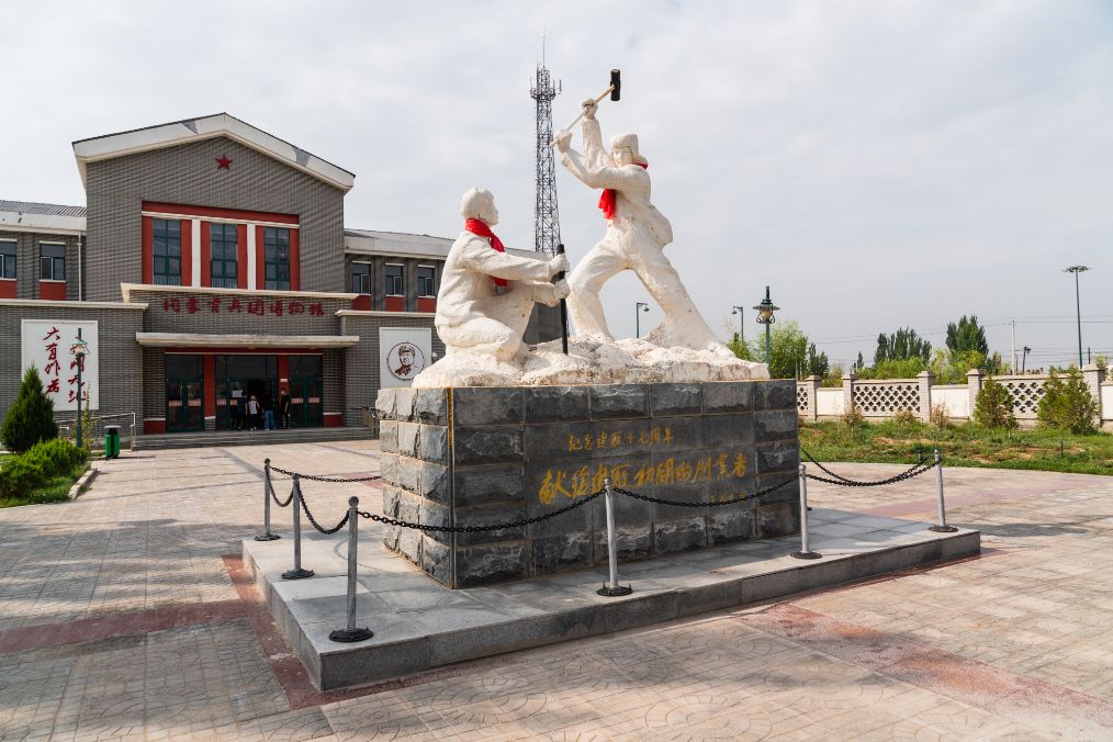 她是滔滔千里黄河的宠儿,阴山之下、河套之上的掌上明珠