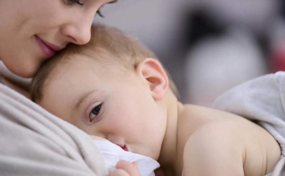 哺乳期吃中成药影响哺乳吗,哺乳期吃中成药影响奶量吗