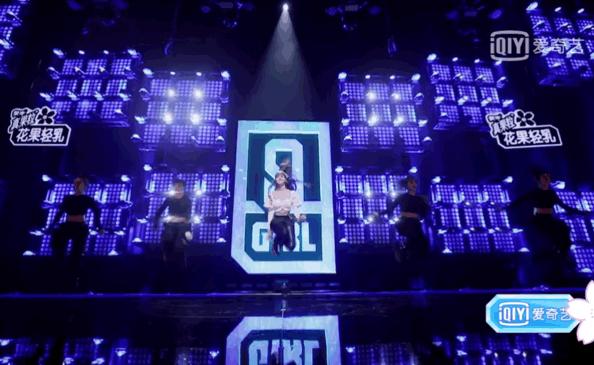 lisa穿什么鞋,人间芭比lisaattention