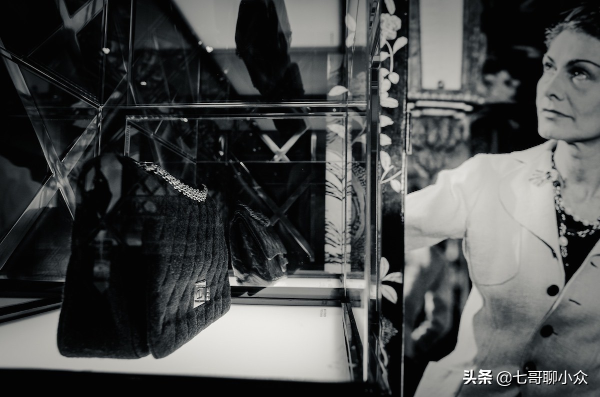 最值得收藏的十款包包,10款时尚圈最受宠的轻奢包包