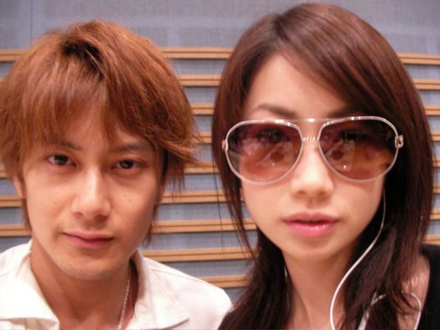 牙狼冴岛雷牙白色风衣,牙狼冴岛三代人铠甲瞳色