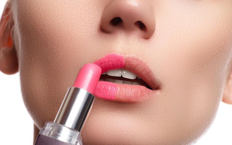 为什么口红涂得不好看很容易掉,为什么你涂的口红总是不好看