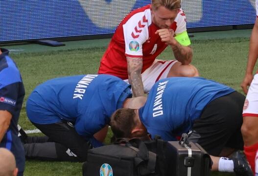 埃里克森心脏辅助器,埃里克森将植入除颤器图片