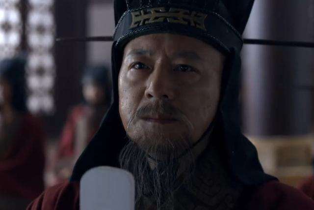 拂尘断了利剑,公元168年的鲜血,泡软了东汉的社稷之根!