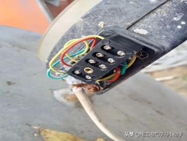 为什么恒压供水用两个表,一文了解稳压电路