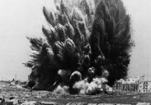 被说成怕死鬼的美军少爷兵，也曾像王成一样高喊向我开炮″