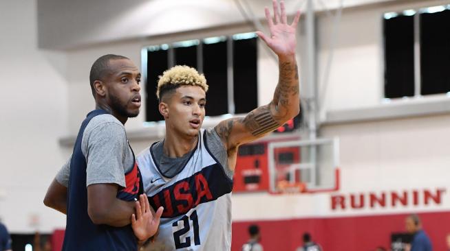 一人伤退，两人出战成疑！波波维奇心里苦啊，梦之队终于该醒了