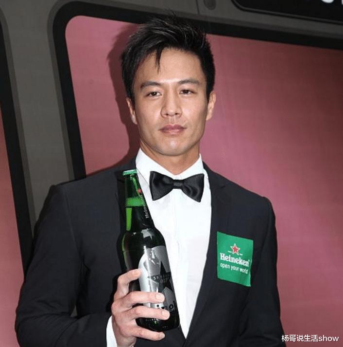 李连杰接班人，吴京不是对手，甄子丹自认打不过