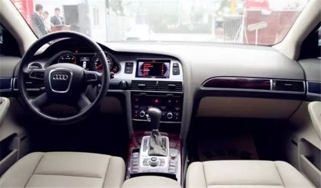 柴油版奥迪A6L,百公里油耗仅为5.4L,车主:常被误认为是山寨的