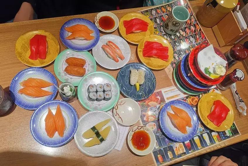 中国雪乡vs日本北海道雪景,日本北海道和东部雪乡哪个好