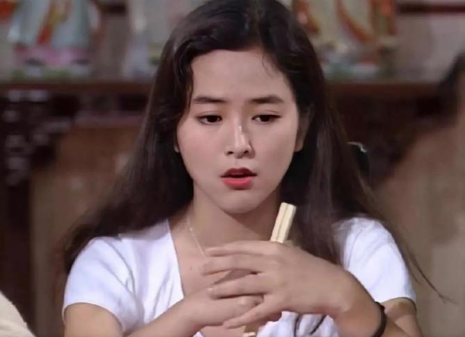 叶蕴仪年轻惊世容颜,叶蕴仪离婚后生活