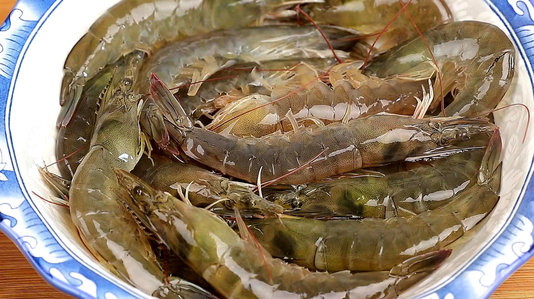 洋葱炒虾最好吃的做法,教你做洋葱炒虾