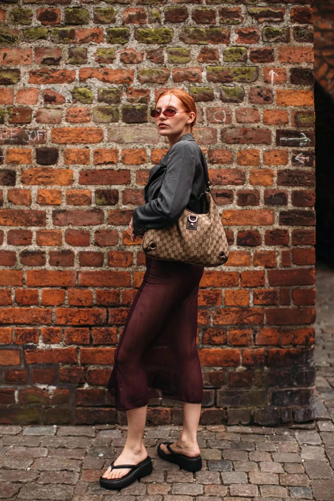 如何挑选一个漂亮的包包,怎么挑选一款适合自己的包包