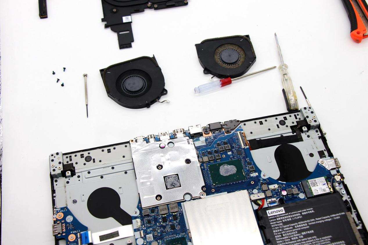 拯救者y70002018款加内存条,拯救者y7000开箱需要准备什么