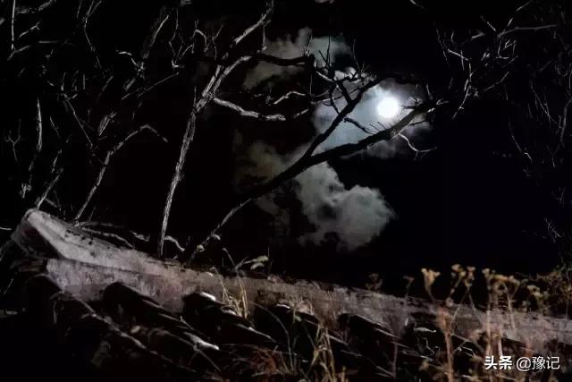 河南夜间路上有鬼吗,河南开封有鬼吗