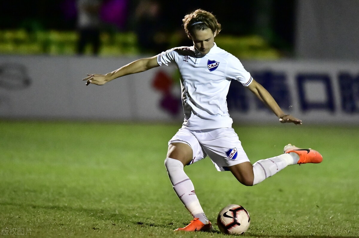 浜斿ぇ鑱旇禌搴曡暣鎺掑悕,浜斿ぇ鑱旇禌涓湁甯屾湜澶哄啝鐨勪勘涔愰儴