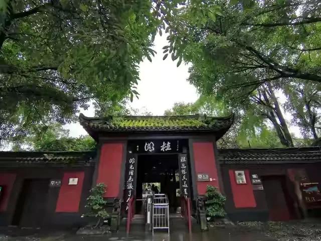 卧庐诗话@有趣的性灵总要相遇