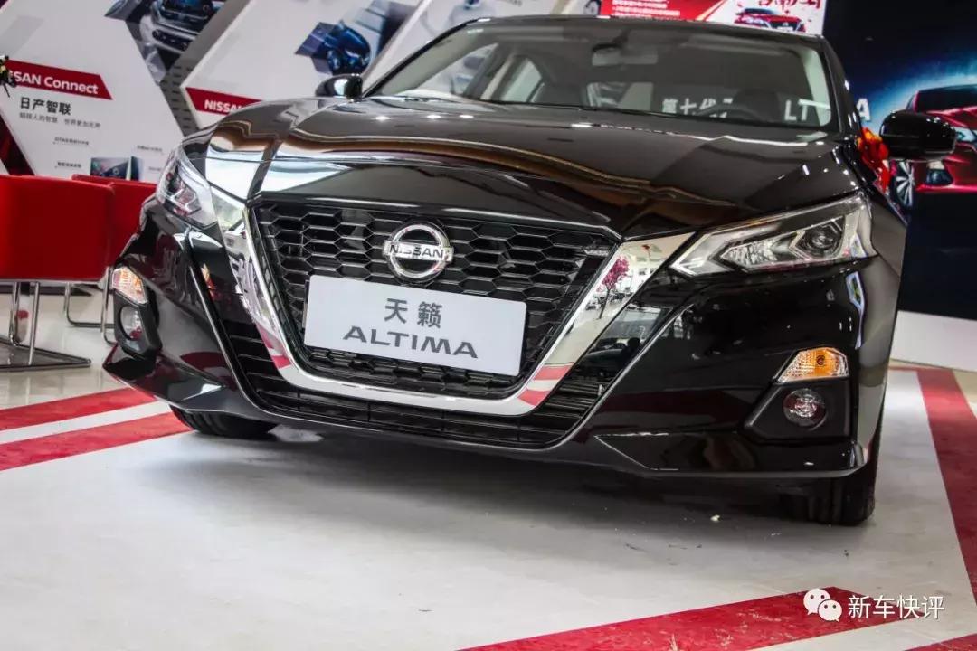 现在的天籁还是移动大沙发吗,新款天籁还是大沙发吗