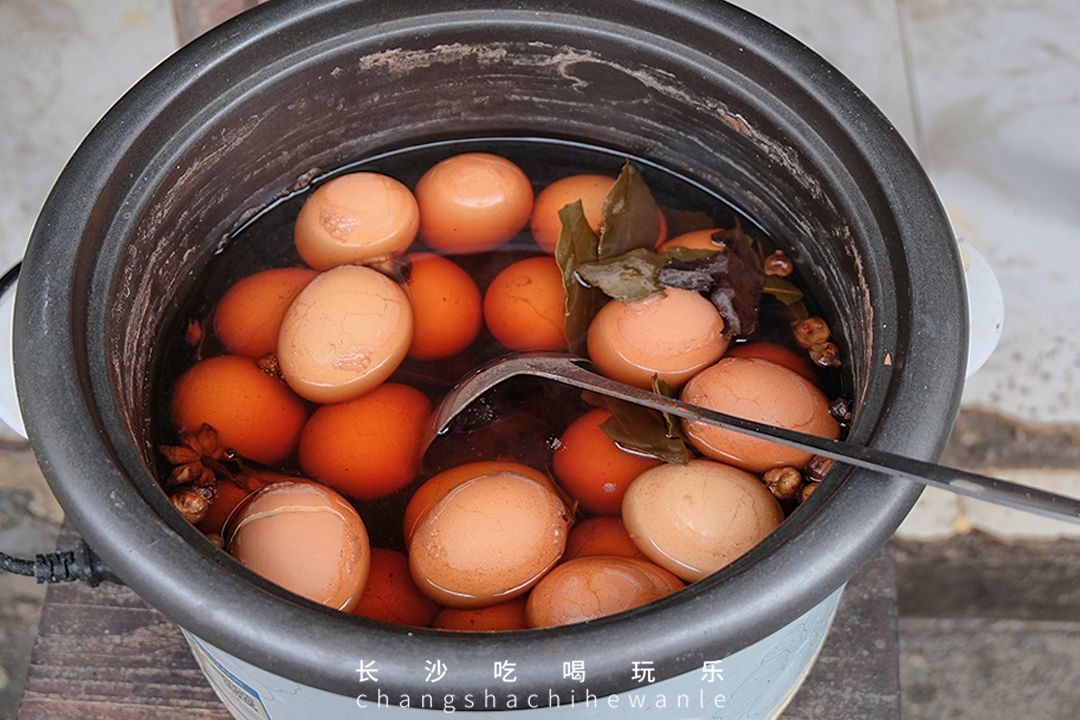 不打眼的通泰街，蕴藏了了一代长沙人的美食回忆