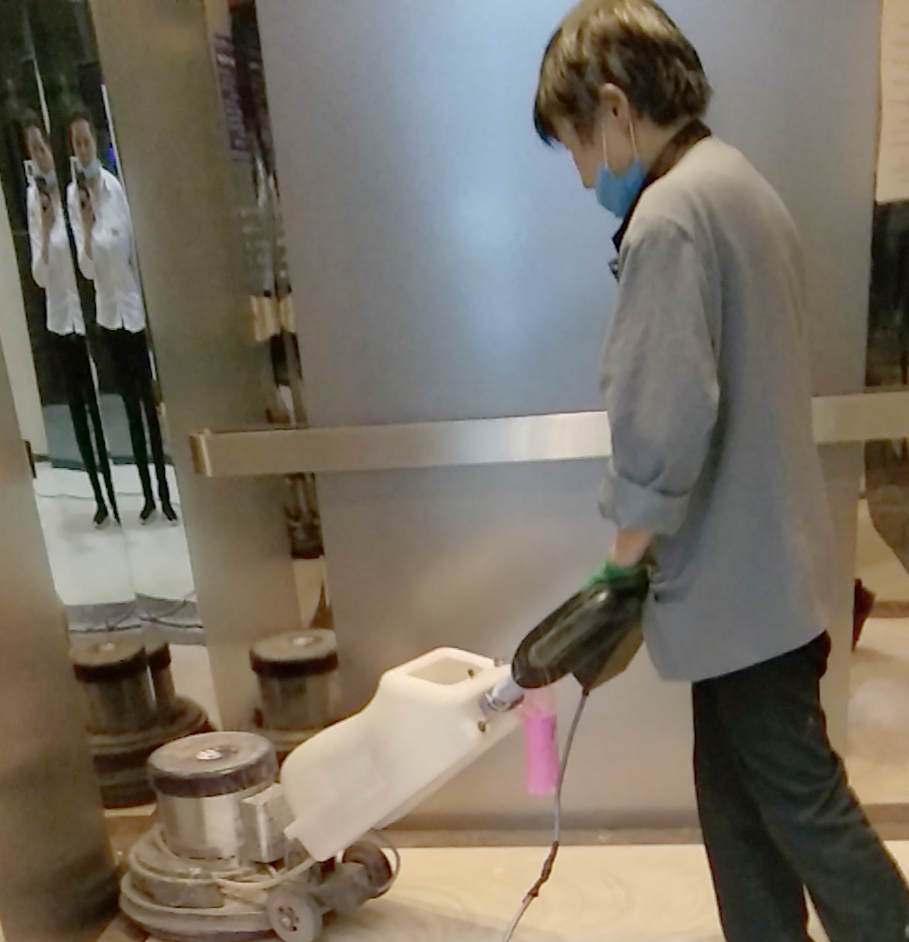 安逸品质服务，荣获锦旗赞誉