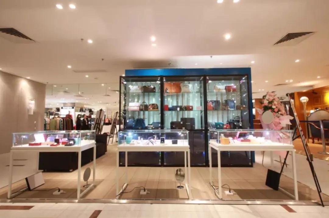 我在上海，执行了一次假装在日本计划