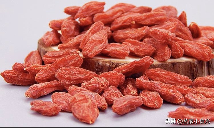 香甜细腻的南瓜米糊详细教程,紫米糊和小黄米南瓜糊哪个营养好