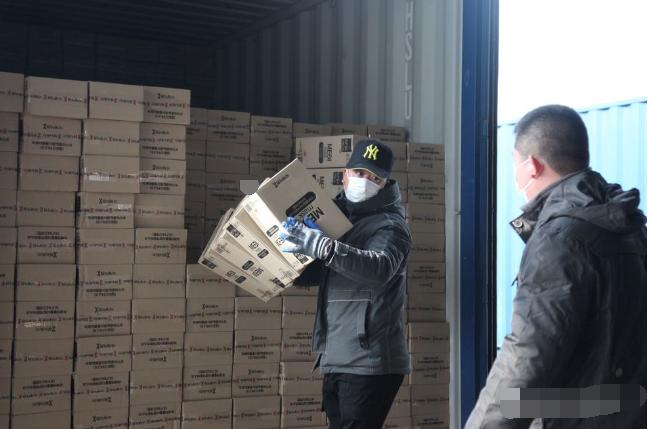 刘国梁捐钱,王楠夫妇兑现承诺刘国梁回馈