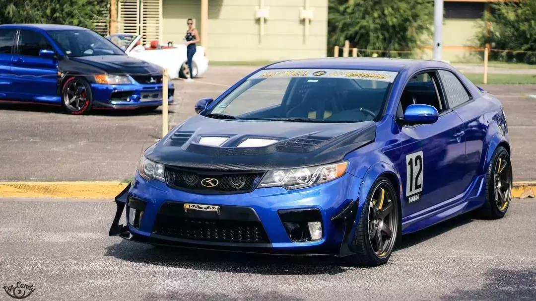 起亚福瑞迪改速迈,老款起亚速迈和福瑞迪对比