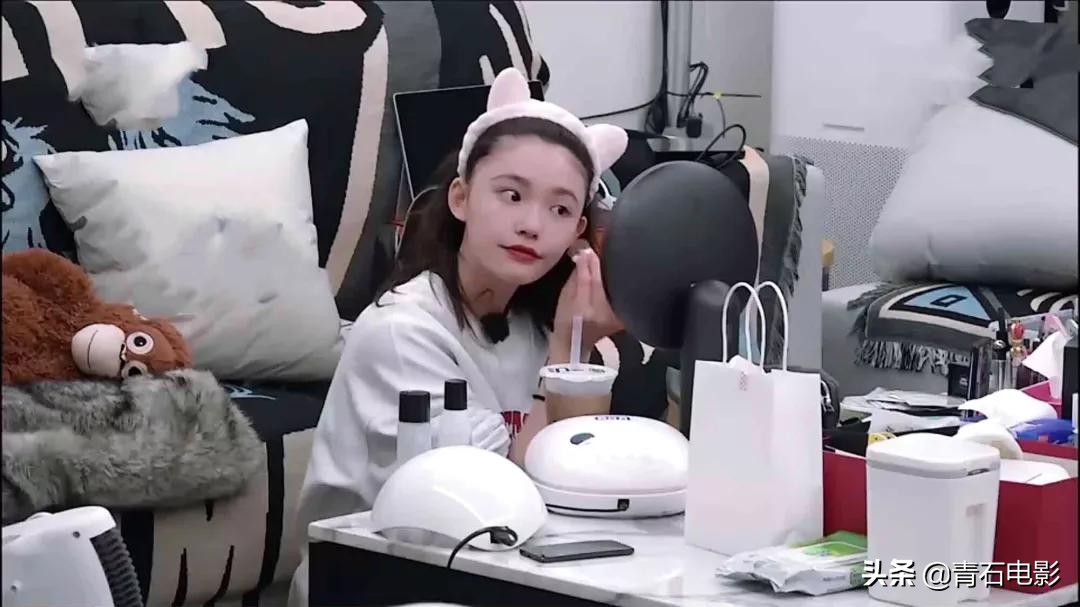 王鸥龙丹妮综艺节目,龙丹妮和维嘉现在关系