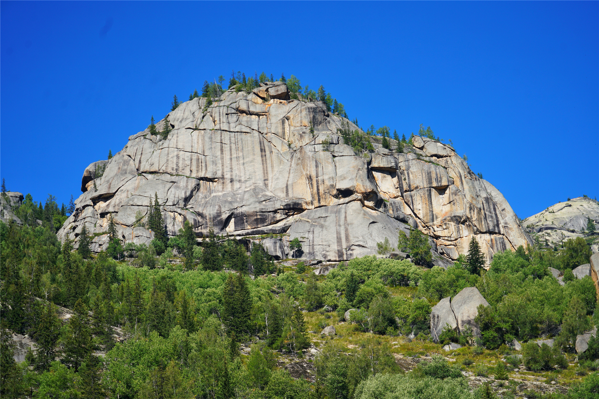 7月新疆可可托海,冬天去可可托海有什么值得看