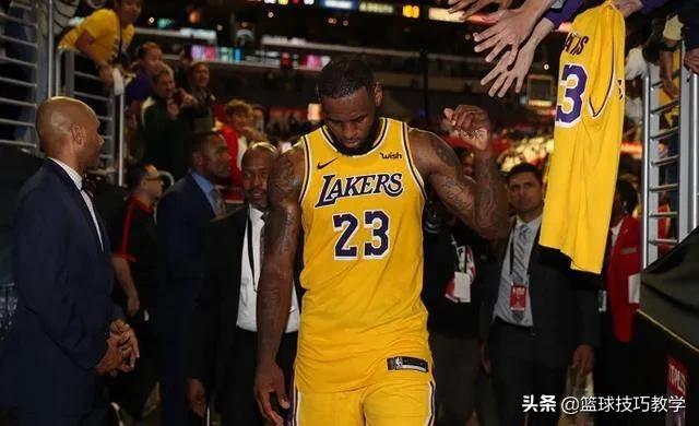 交易威斯布鲁克后湖人战绩,交易威少后湖人战绩