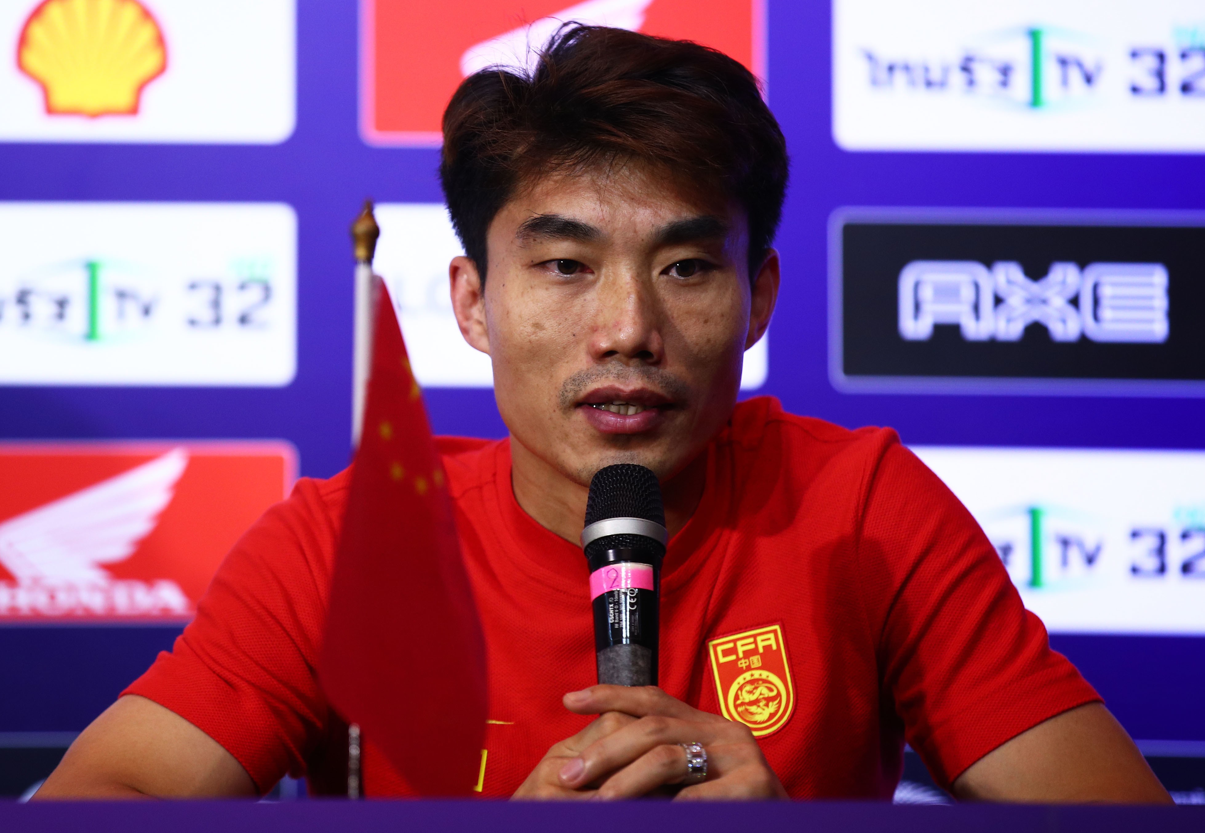 22岁郑智中国足球先生,郑智化17岁的时候