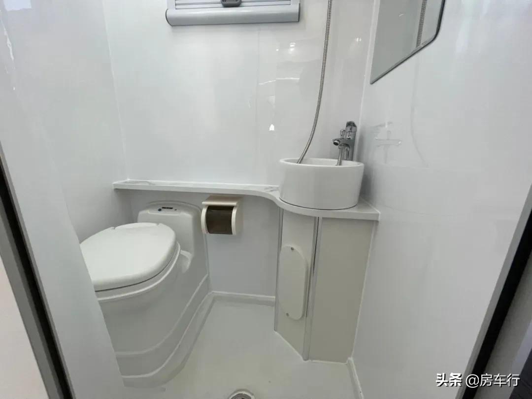 霞客乐房车2021即将上市皮卡房车,长城皮卡房车大全2021款