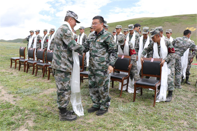 严肃认真过好军事日以点带面提升全民国防意识