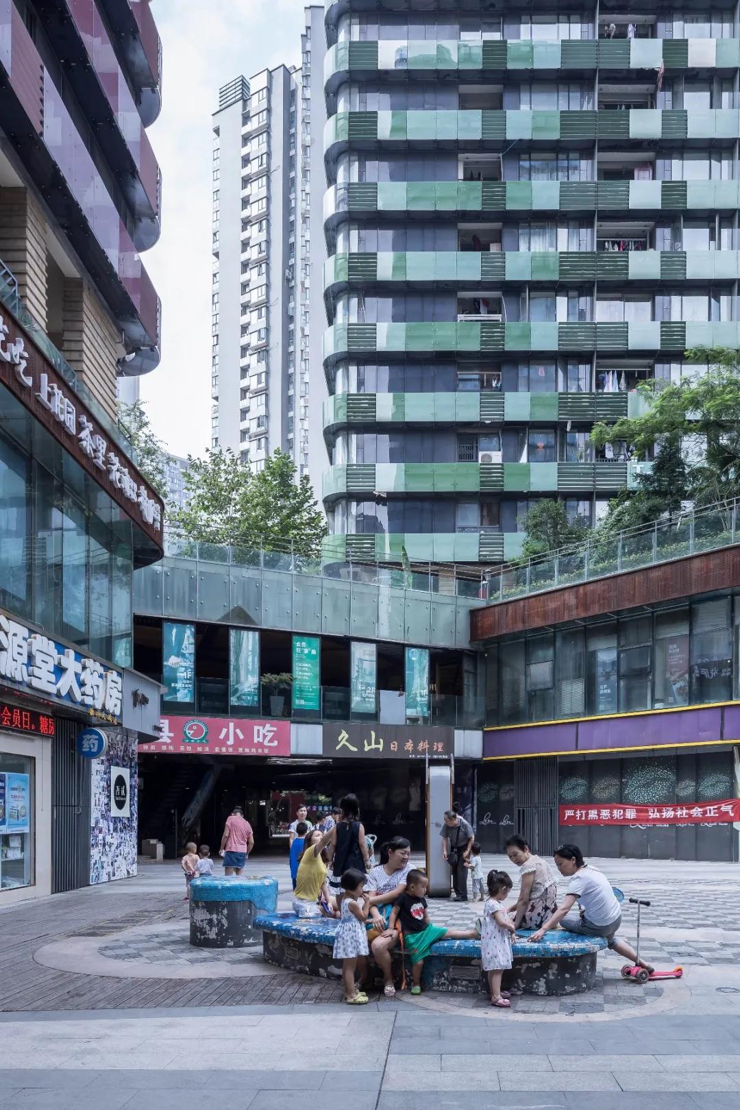 der视频专访丨对话维思平陈凌：行走城市的实践者