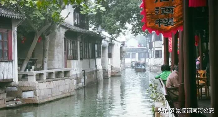 诗词｜腹有诗书气自华，一生必读的180首诗词！（值得收藏）