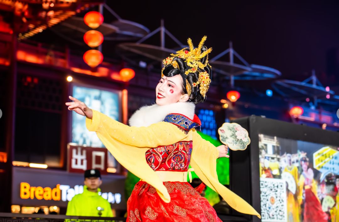 不倒翁小姐姐白天练习,不倒翁小姐姐今天视频