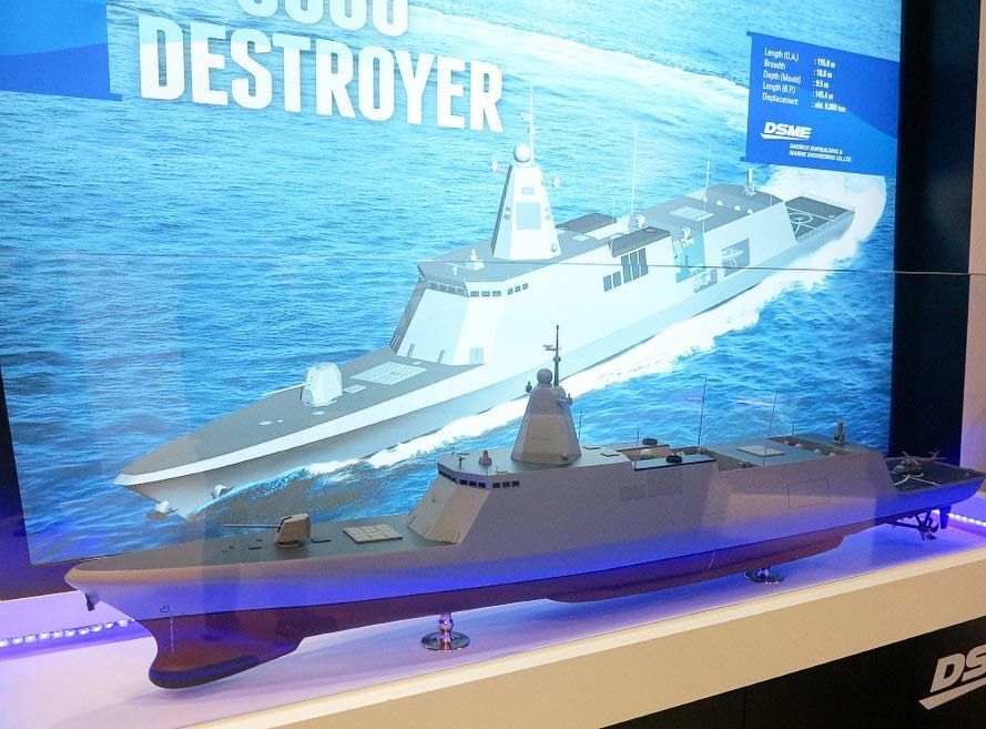 东亚怪物房又出顶级战舰，隐身设计成标配，双波段雷达彻底白菜价