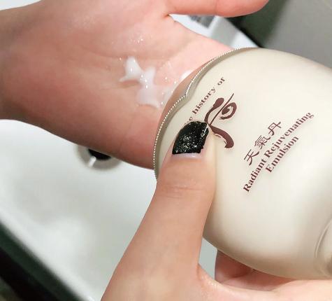 大牌也有缺陷？神仙水爆痘，CPB酒精多，天气丹瓶口设计令人无语