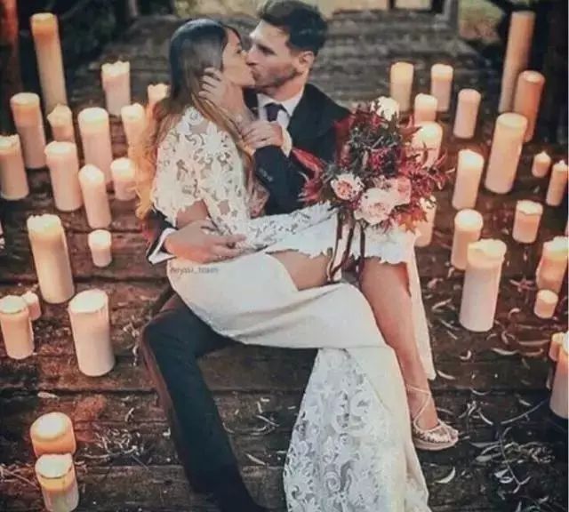 梅西有一个陪他几年的老婆,梅西30岁