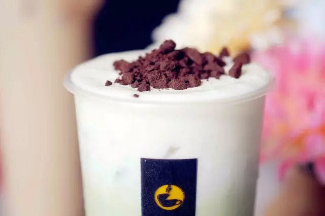 开书亦烧仙草奶茶店需要多少成本,奶茶店开店怎么算成本和利润