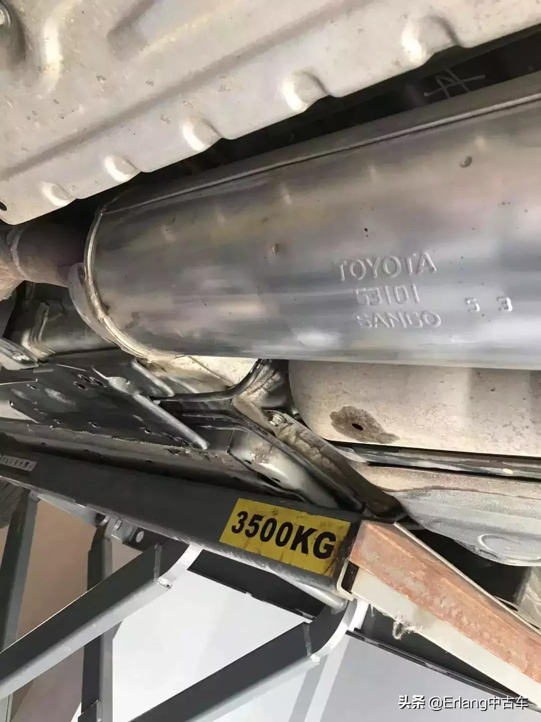 情怀皇冠最经典的12代,全新十六代丰田皇冠