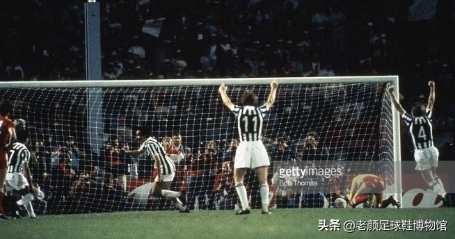 猎鹰人足球鞋,猎鹰儿童足球鞋