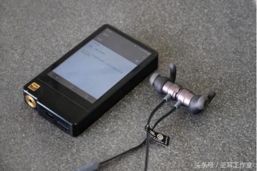 jblt280bt运动耳机测评,jblt280tws蓝牙耳机怎么连接